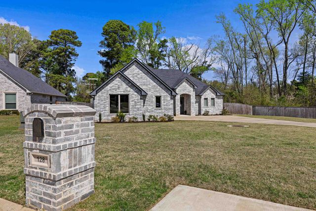 128 Saddle Brook Circle, Hallsville, TX 75650