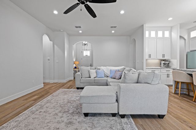 128 Saddle Brook Circle, Hallsville, TX 75650