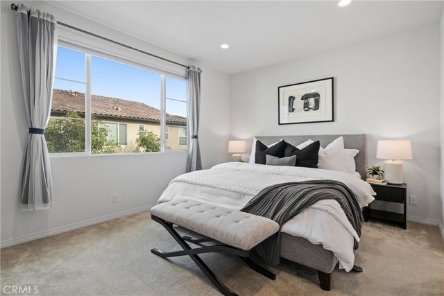 677 S District, Anaheim, CA 92805