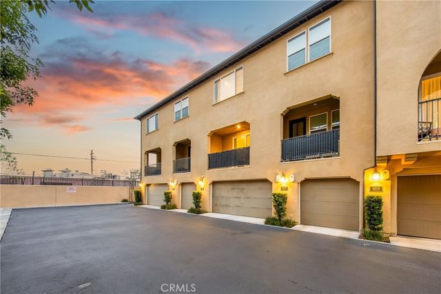 677 S District, Anaheim, CA 92805