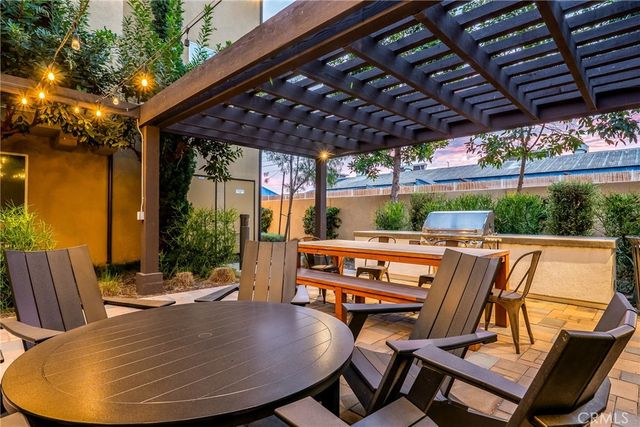 677 S District, Anaheim, CA 92805