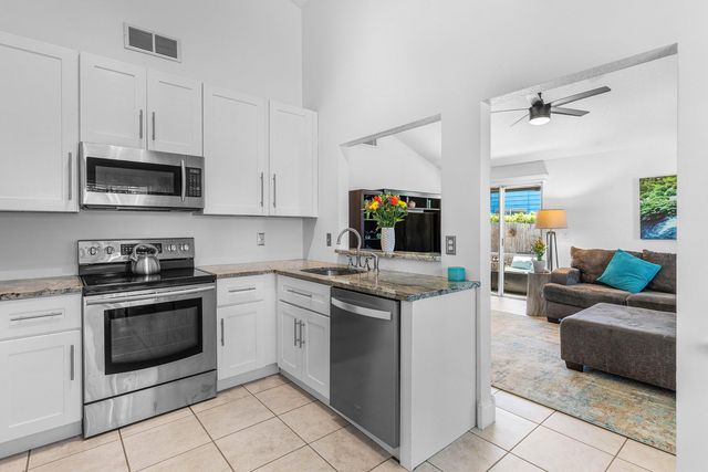 9108 Chrysanthemum Drive, Boynton Beach, FL 33472
