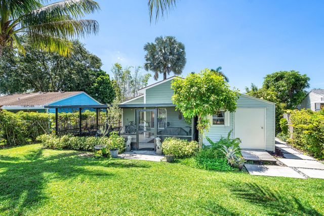 9108 Chrysanthemum Drive, Boynton Beach, FL 33472