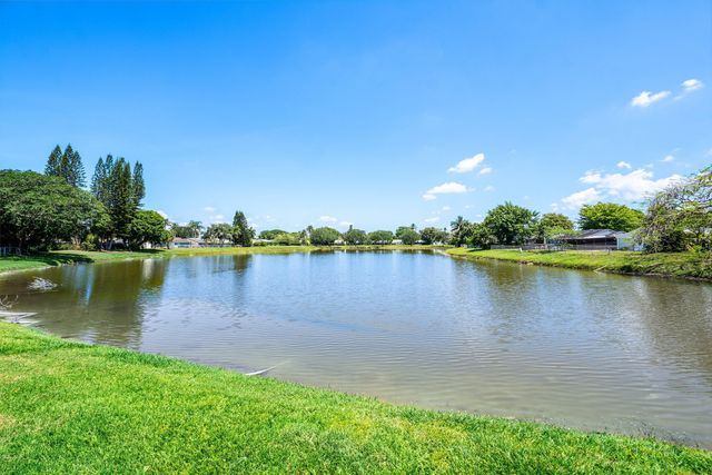 9108 Chrysanthemum Drive, Boynton Beach, FL 33472