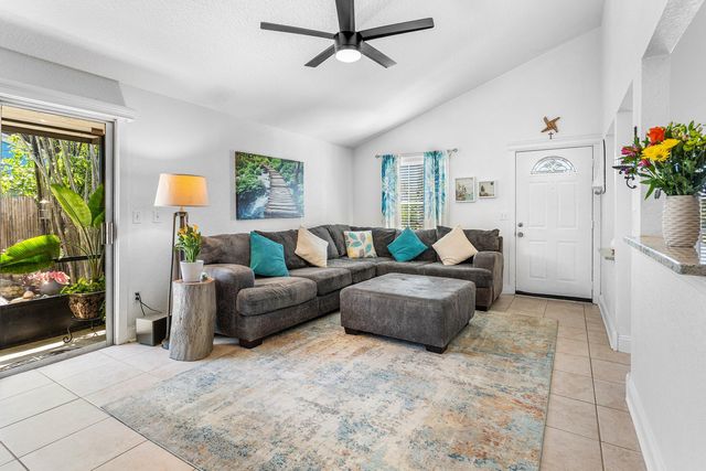 9108 Chrysanthemum Drive, Boynton Beach, FL 33472