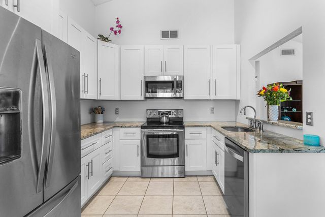 9108 Chrysanthemum Drive, Boynton Beach, FL 33472