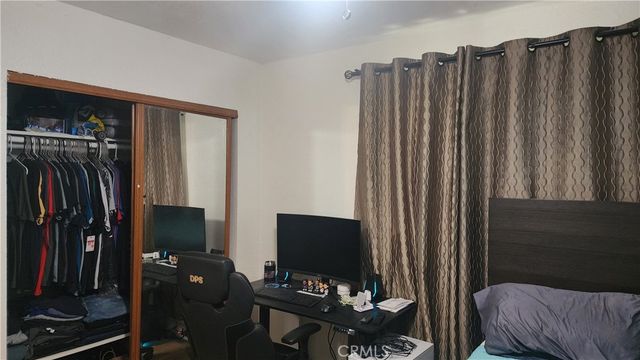 2298 Webster, Long Beach, CA 90810