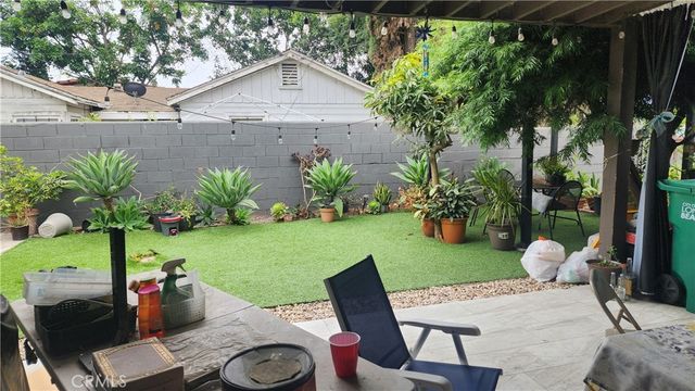 2298 Webster, Long Beach, CA 90810