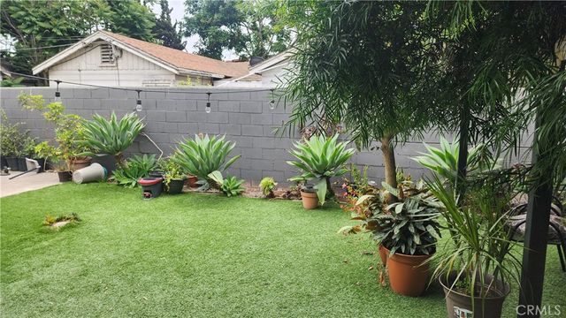 2298 Webster, Long Beach, CA 90810