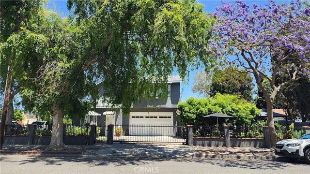 2298 Webster, Long Beach, CA 90810