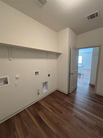 18401 Calasetta DR, Pflugerville, TX 78634