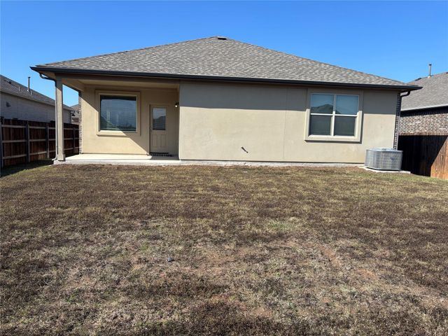 18401 Calasetta DR, Pflugerville, TX 78634