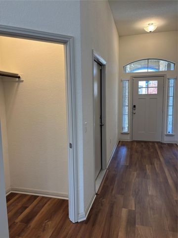 18401 Calasetta DR, Pflugerville, TX 78634