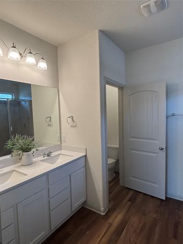 18401 Calasetta DR, Pflugerville, TX 78634