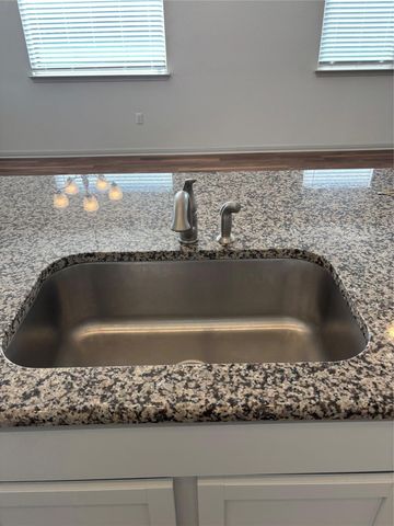 18401 Calasetta DR, Pflugerville, TX 78634