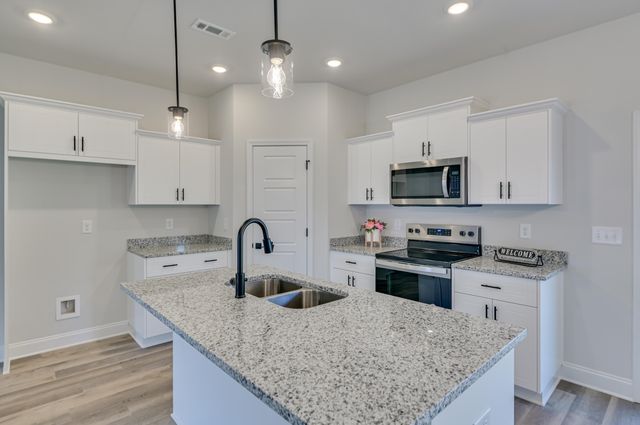 828 Sweetgrass Circle, Harlem, GA 30814