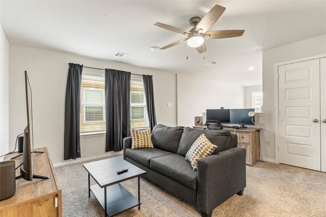 2019 Myrtle Oak Court, Conroe, TX 77304