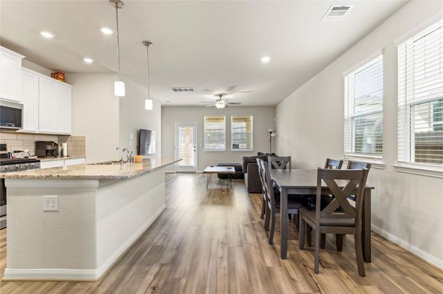 2019 Myrtle Oak Court, Conroe, TX 77304