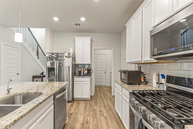 2019 Myrtle Oak Court, Conroe, TX 77304