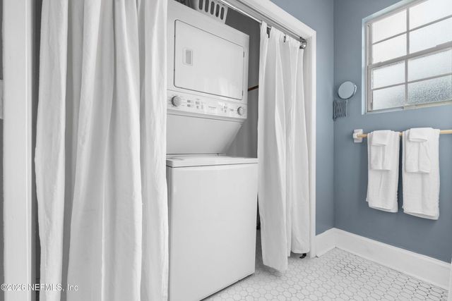 4702 RAMONA Boulevard, Jacksonville, FL 32205