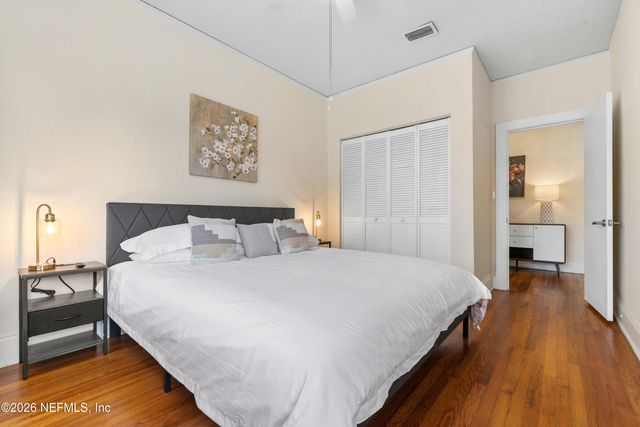 4702 RAMONA Boulevard, Jacksonville, FL 32205