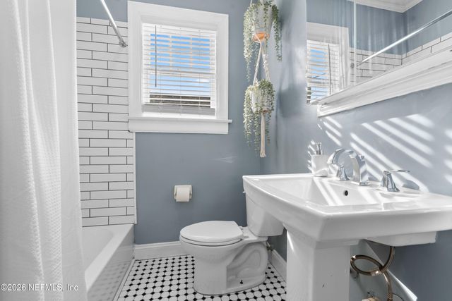 4702 RAMONA Boulevard, Jacksonville, FL 32205