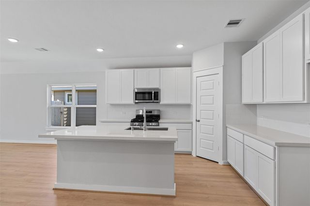 12751 Dina Springs Lane, Magnolia, TX 77354