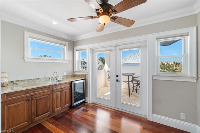 220 Barefoot Beach BLVD, Bonita Springs, FL 34134