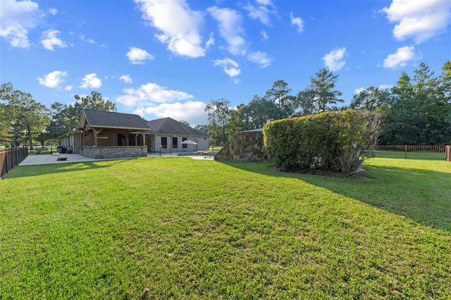 17397 Northcrest Circle, New Caney, TX 77357