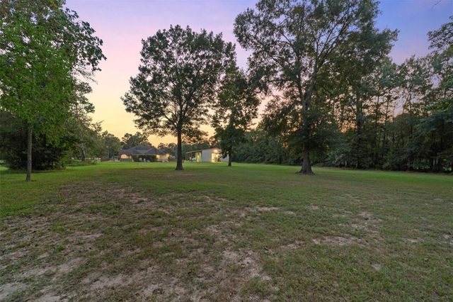 17397 Northcrest Circle, New Caney, TX 77357