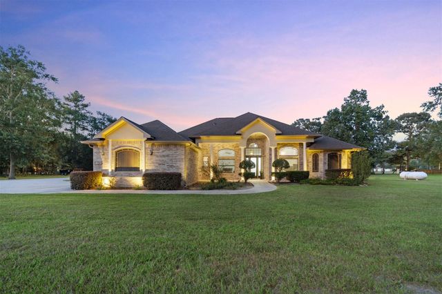 17397 Northcrest Circle, New Caney, TX 77357