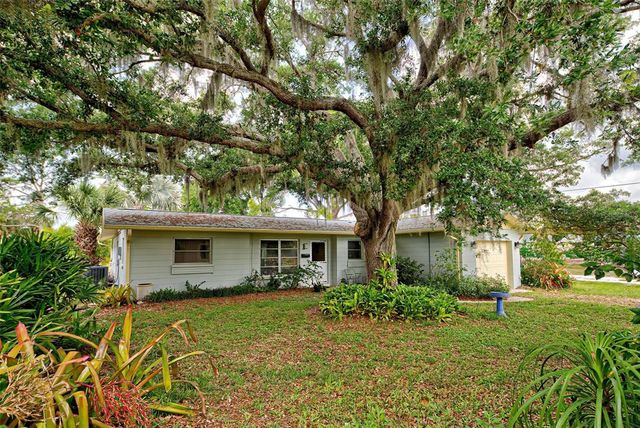 110 S OXFORD DRIVE, Englewood, FL 34223