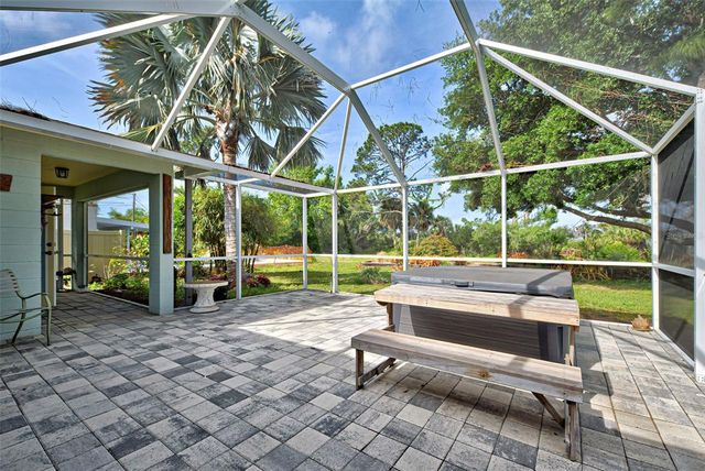 110 S OXFORD DRIVE, Englewood, FL 34223