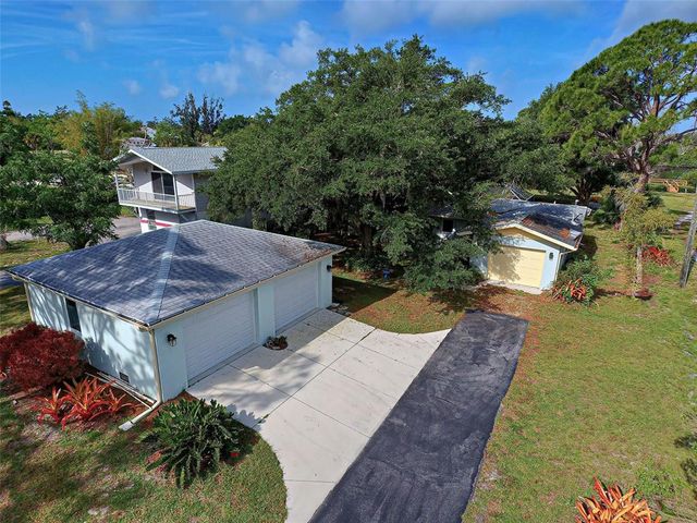 110 S OXFORD DRIVE, Englewood, FL 34223