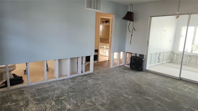 110 S OXFORD DRIVE, Englewood, FL 34223