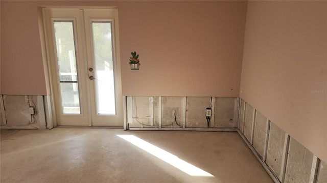 110 S OXFORD DRIVE, Englewood, FL 34223
