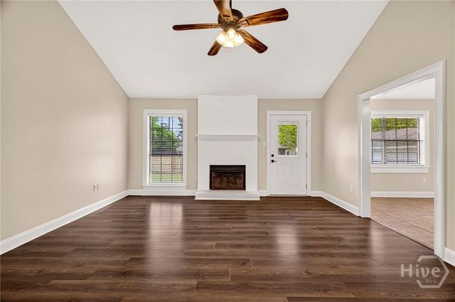 6 Castaway Place, Savannah, GA 31410
