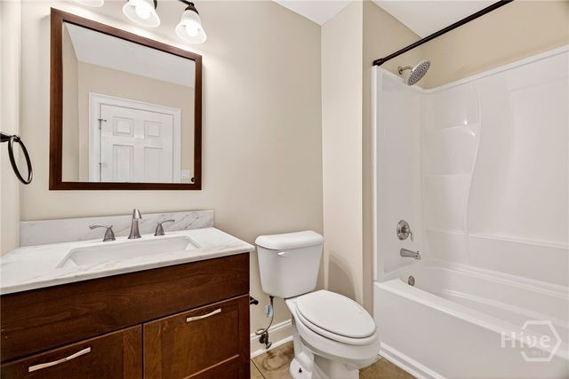 6 Castaway Place, Savannah, GA 31410