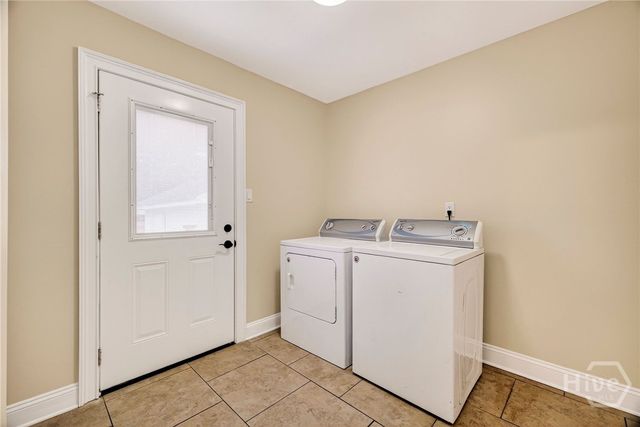 6 Castaway Place, Savannah, GA 31410