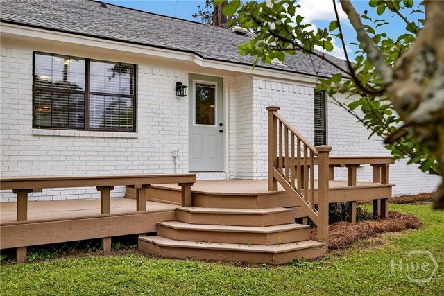 6 Castaway Place, Savannah, GA 31410