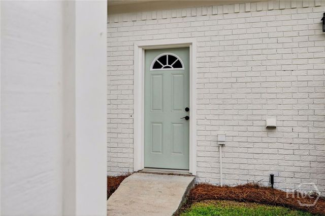 6 Castaway Place, Savannah, GA 31410