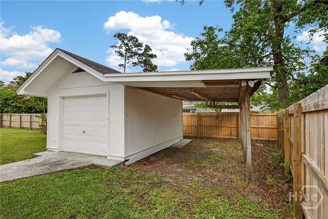 6 Castaway Place, Savannah, GA 31410