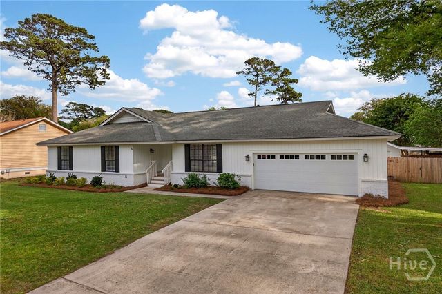 6 Castaway Place, Savannah, GA 31410