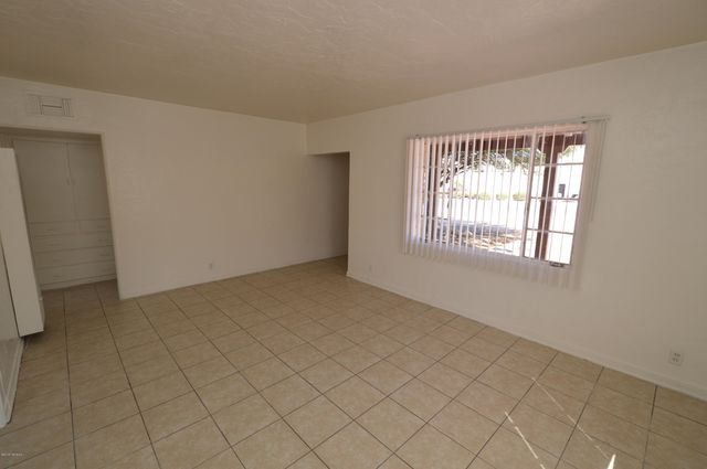 2425 N Los Altos Avenue, Tucson, AZ 85705