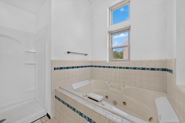 12208 Lexington Avenue NE, Albuquerque, NM 87112
