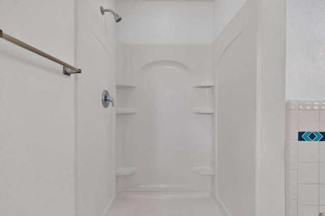 12208 Lexington Avenue NE, Albuquerque, NM 87112