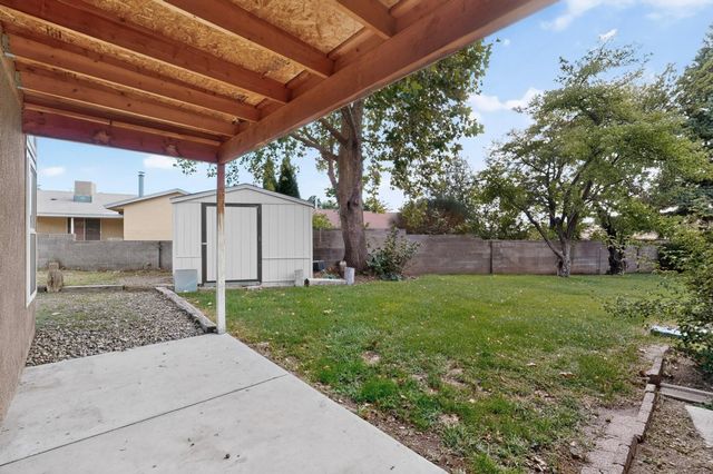 12208 Lexington Avenue NE, Albuquerque, NM 87112