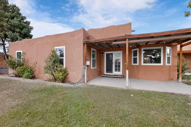 12208 Lexington Avenue NE, Albuquerque, NM 87112