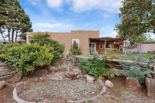 12208 Lexington Avenue NE, Albuquerque, NM 87112