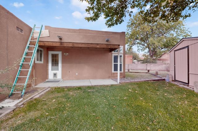 12208 Lexington Avenue NE, Albuquerque, NM 87112